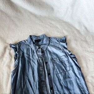 Chambray Ruffle-sleeve Top